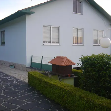 Holiday home Pantin Valdovino