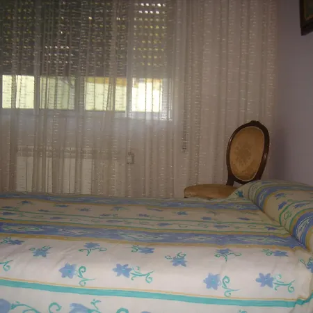 Holiday home Pantin Valdovino