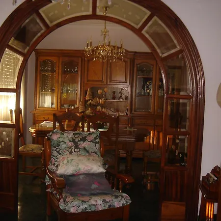 Holiday home Pantin Valdovino